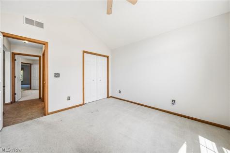 4956 Windsford Circle North Ridgeville OH 44039