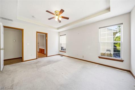 4956 Windsford Circle North Ridgeville OH 44039