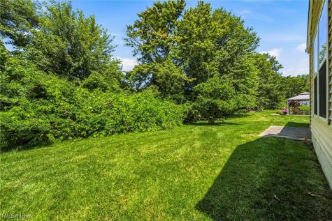 4956 Windsford Circle North Ridgeville OH 44039