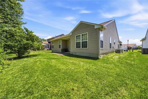 4956 Windsford Circle North Ridgeville OH 44039