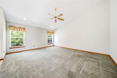 4956 Windsford Circle North Ridgeville OH 44039