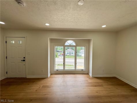 1281 S Hawkins Avenue Akron OH 44320