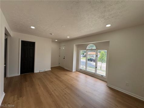 1281 S Hawkins Avenue Akron OH 44320