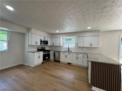1281 S Hawkins Avenue Akron OH 44320