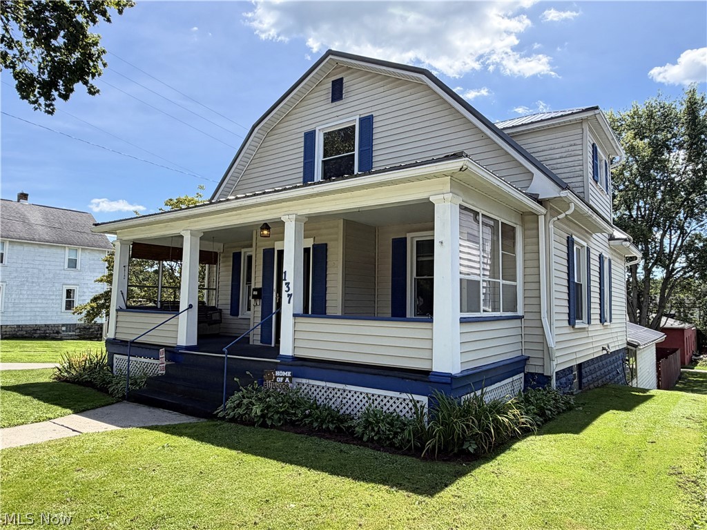 137 E North Avenue East Palestine OH 44413