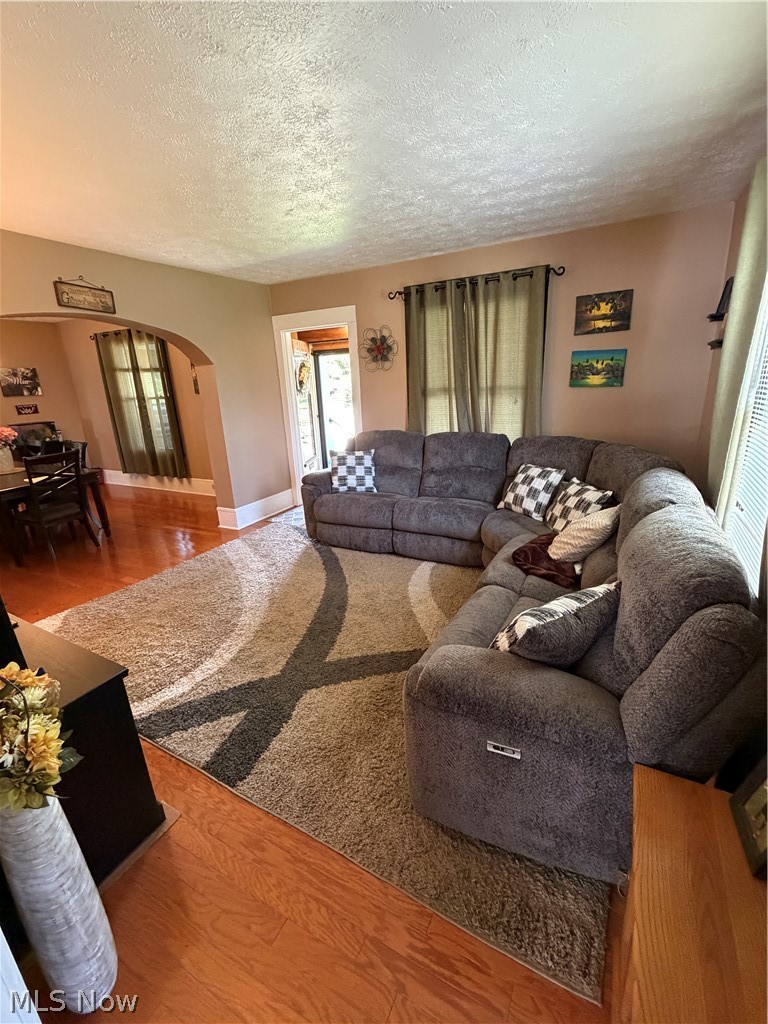 137 E North Avenue East Palestine OH 44413