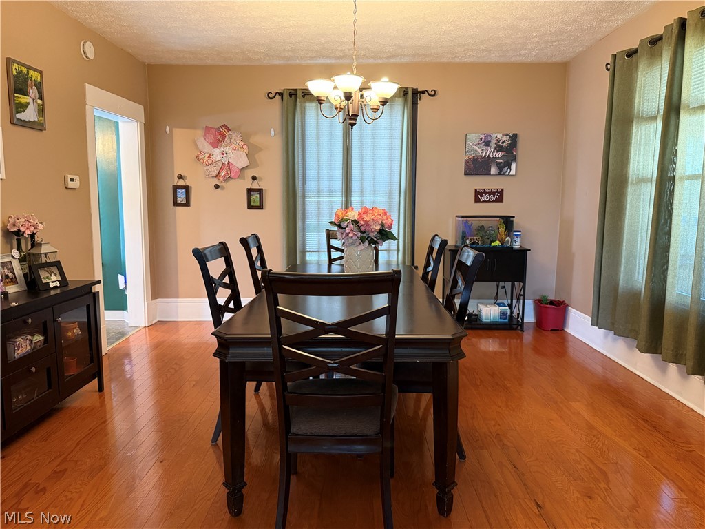 137 E North Avenue East Palestine OH 44413