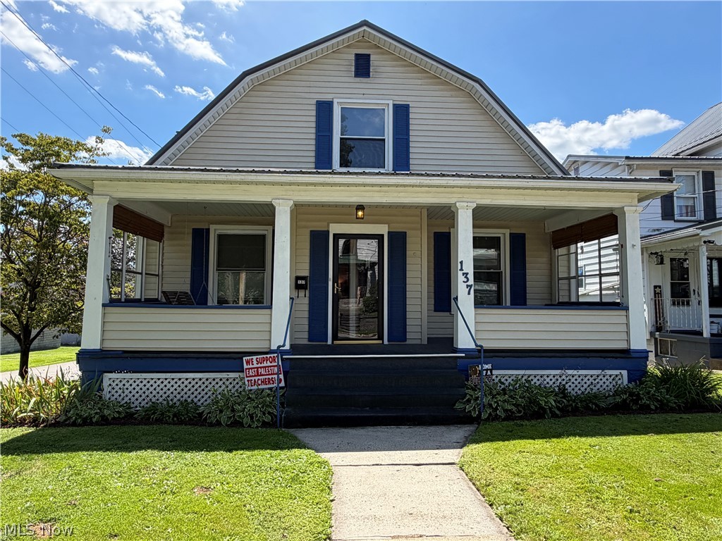 137 E North Avenue East Palestine OH 44413