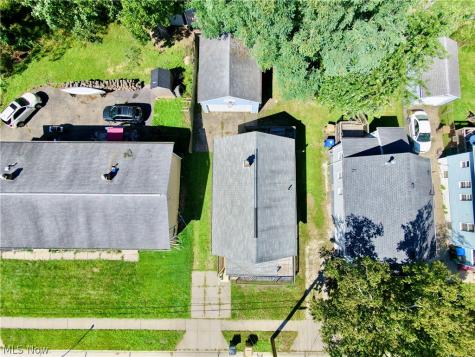 1670 Williams Street Cuyahoga Falls OH 44221