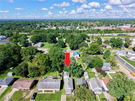 1670 Williams Street Cuyahoga Falls OH 44221