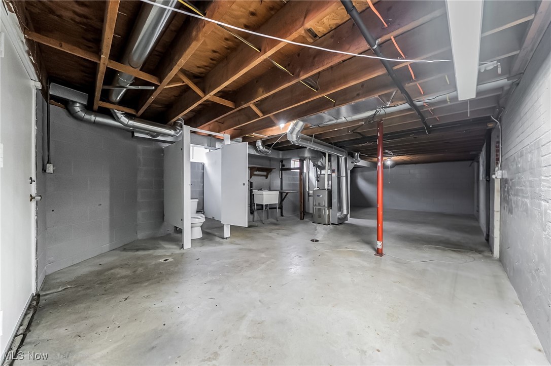 38850 Detroit Road Avon OH 44011