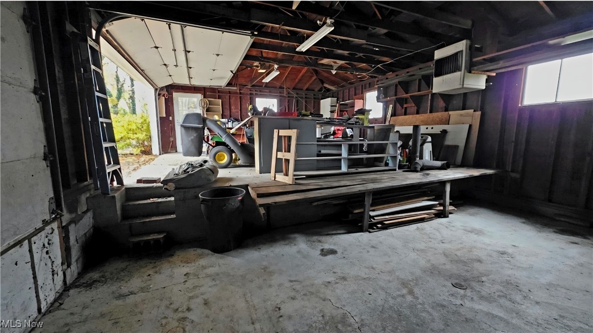 38850 Detroit Road Avon OH 44011