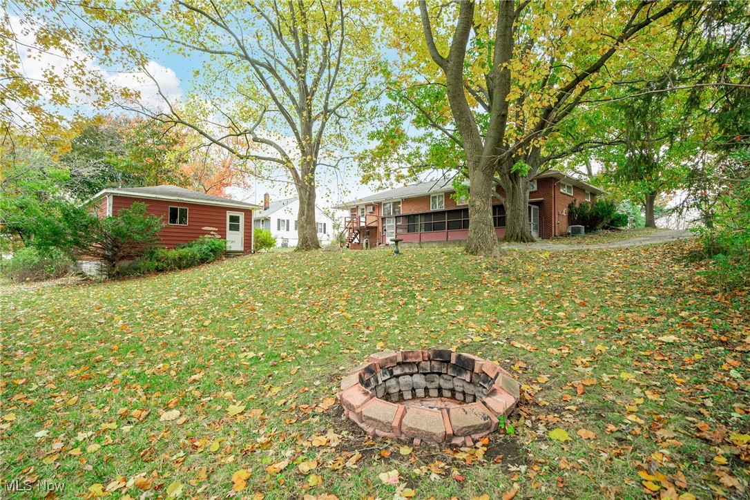 38850 Detroit Road Avon OH 44011