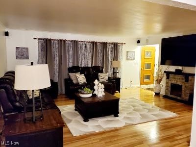 38850 Detroit Road Avon OH 44011