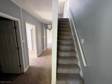 243 NW 19th Barberton OH 44203