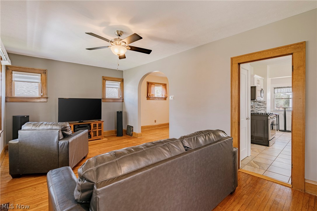 120 Gail Avenue NE Massillon OH 44646