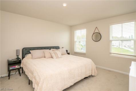 3892 Higgins Drive Norton OH 44203