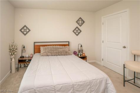 3892 Higgins Drive Norton OH 44203