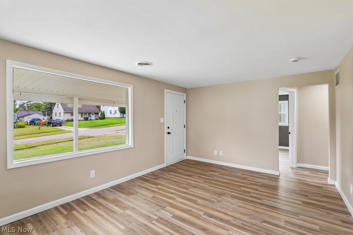 208 S Roanoke Avenue Youngstown OH 44515