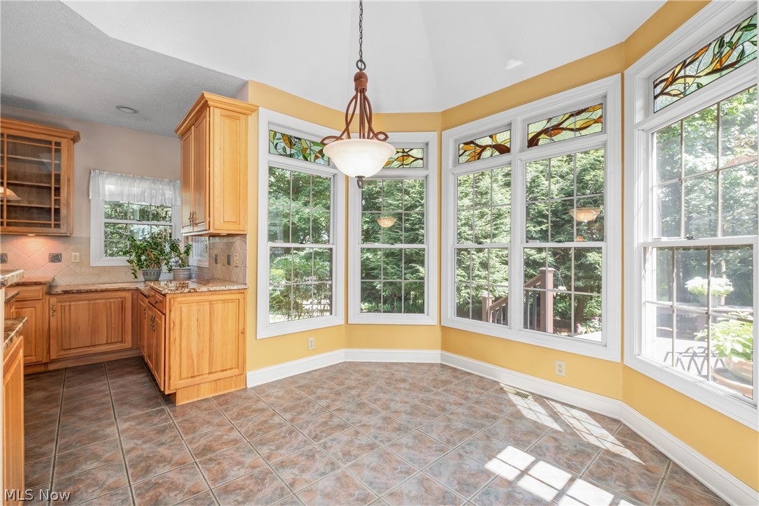 8955 Easton Street NE Louisville OH 44641