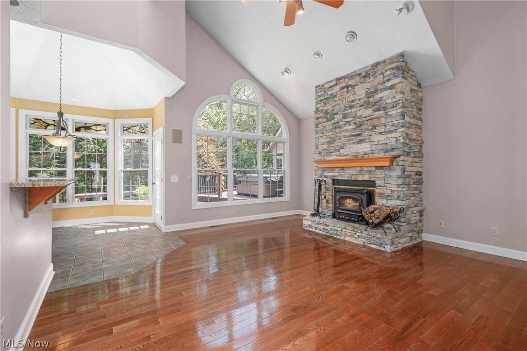 8955 Easton Street NE Louisville OH 44641