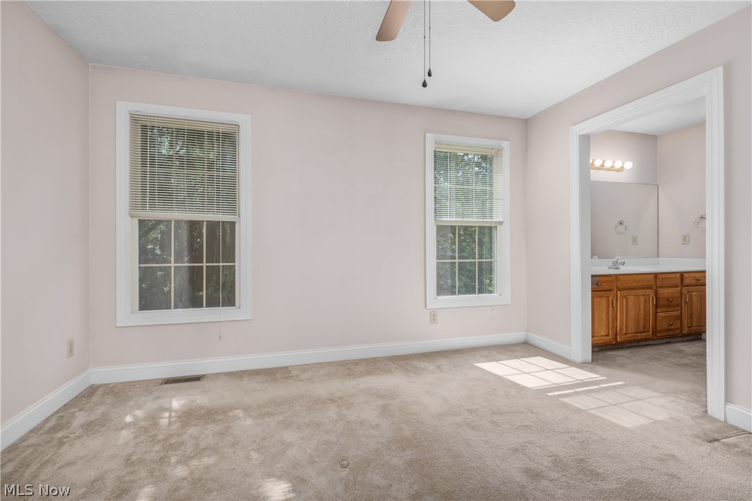 8955 Easton Street NE Louisville OH 44641