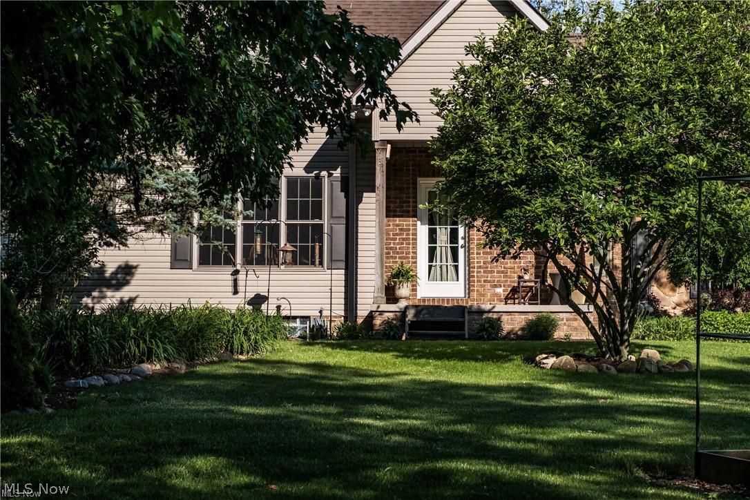 8955 Easton Street NE Louisville OH 44641
