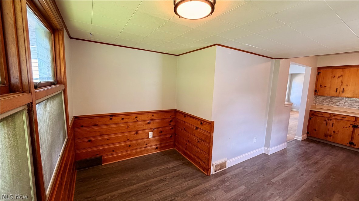 243 Grandview Avenue NW Canton OH 44708