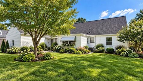 243 Grandview Avenue NW Canton OH 44708