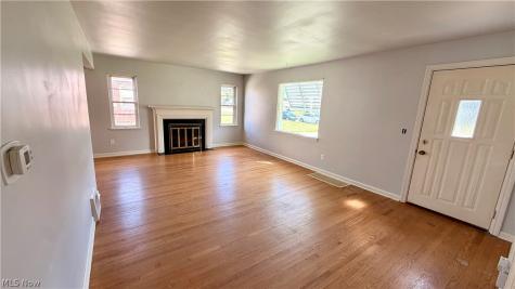 243 Grandview Avenue NW Canton OH 44708