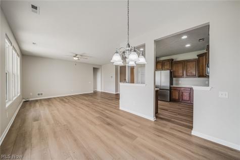 9454 Harvard Drive North Ridgeville OH 44039