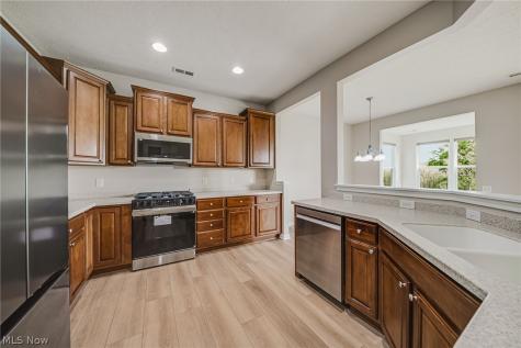 9454 Harvard Drive North Ridgeville OH 44039