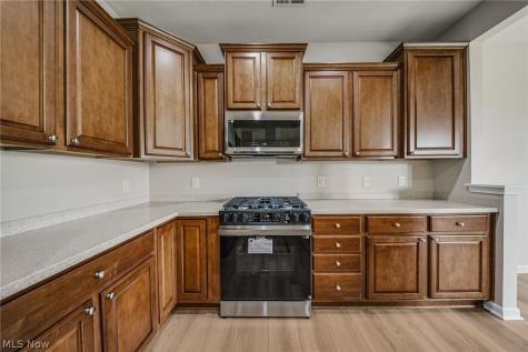 9454 Harvard Drive North Ridgeville OH 44039