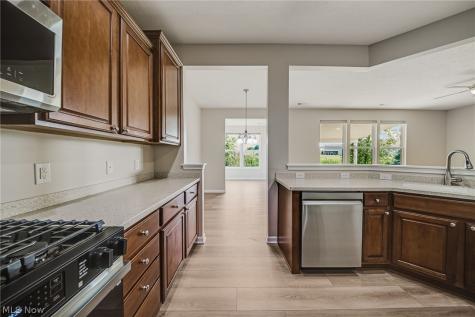 9454 Harvard Drive North Ridgeville OH 44039