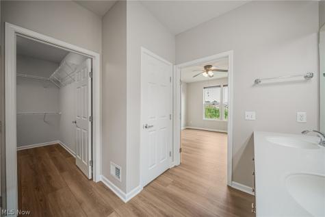 9454 Harvard Drive North Ridgeville OH 44039
