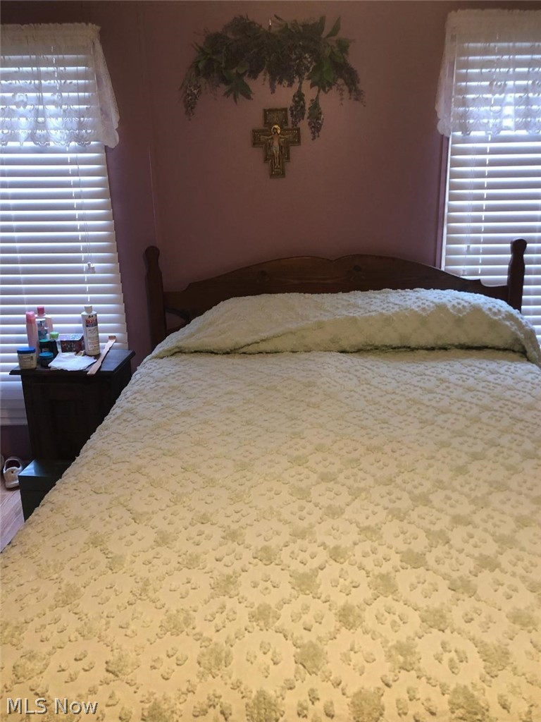 1263 Los Angeles Boulevard NW North Canton OH 44720
