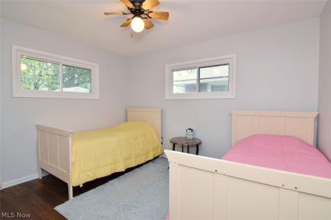 1098 Homestead Road South Euclid OH 44121