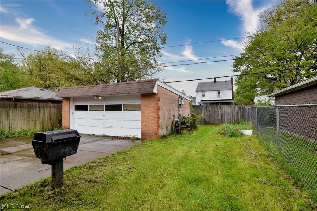 1098 Homestead Road South Euclid OH 44121