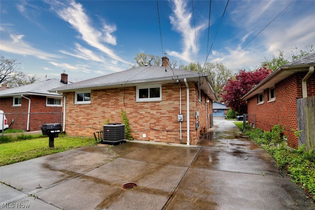 1098 Homestead Road South Euclid OH 44121