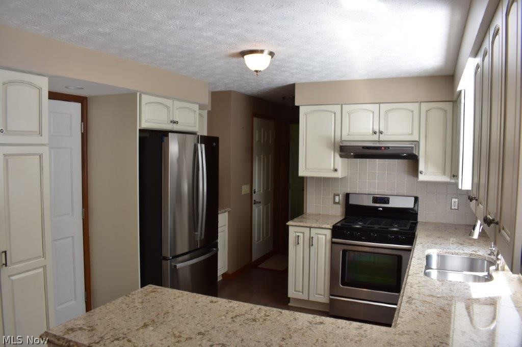 6169 1st Avenue Kent OH 44240