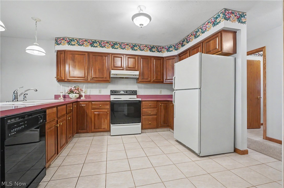 358 Tessa Place Cortland OH 44410