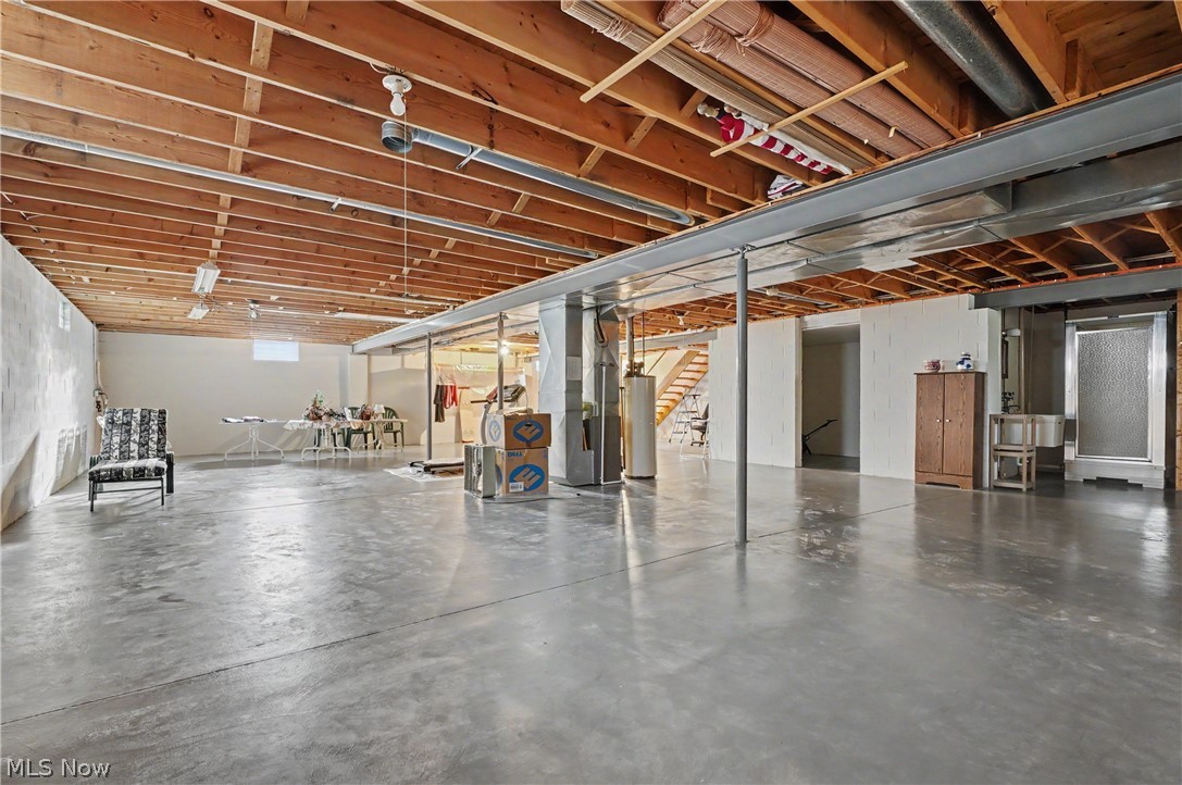 358 Tessa Place Cortland OH 44410