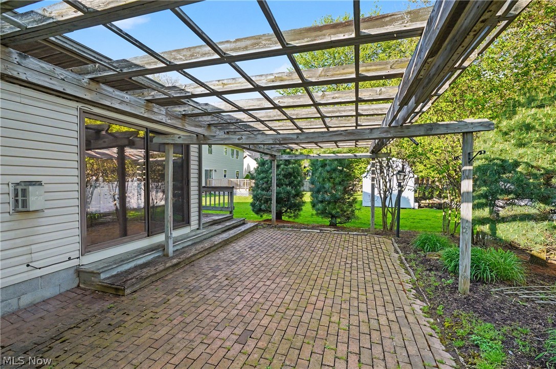 358 Tessa Place Cortland OH 44410