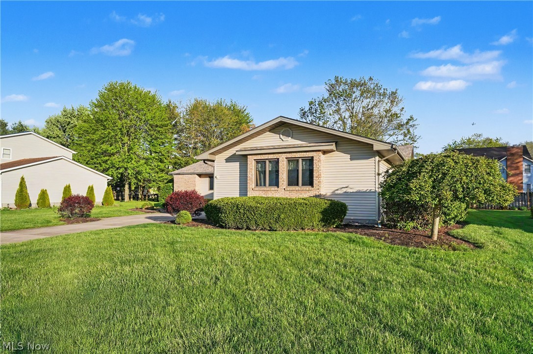 358 Tessa Place Cortland OH 44410