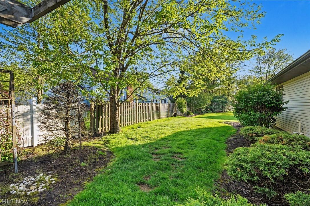 358 Tessa Place Cortland OH 44410