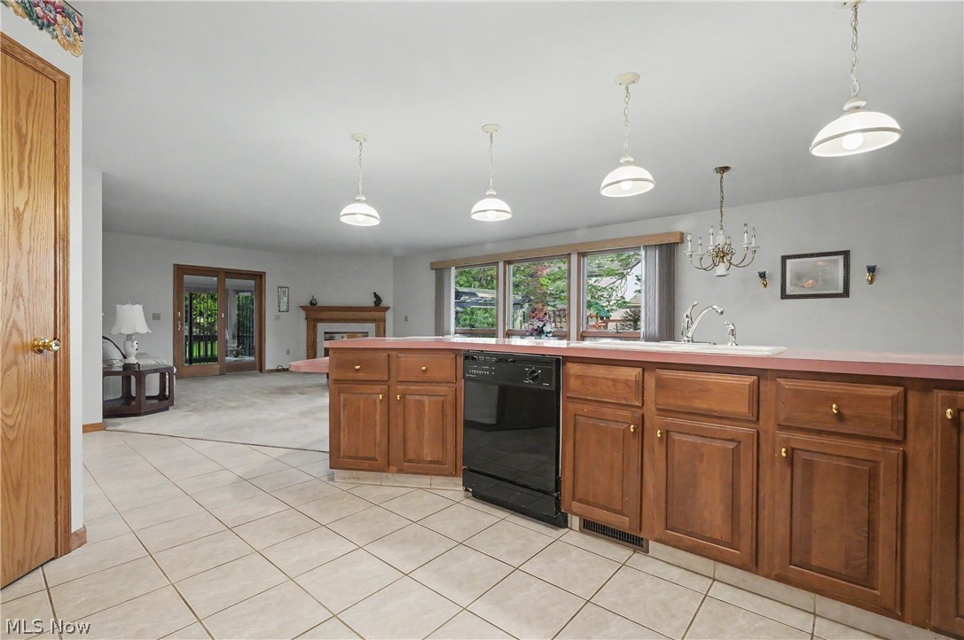 358 Tessa Place Cortland OH 44410