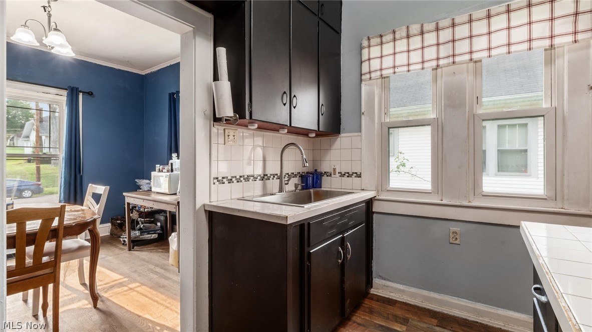 1909 Hazel Avenue Zanesville OH 43701