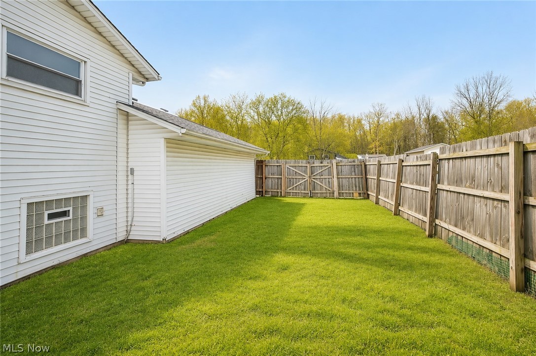 6501 Fox Tail Lane Amherst OH 44001
