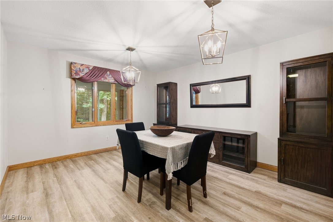 559 Houghton Road Sagamore Hills OH 44067