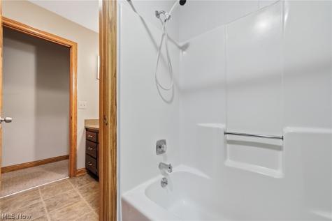 559 Houghton Road Sagamore Hills OH 44067